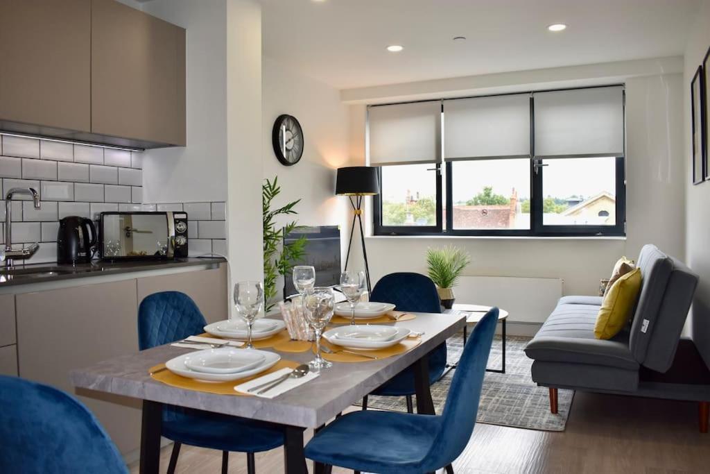 Stylish Modern 1Bed Apartment In Bedford Ngoại thất bức ảnh